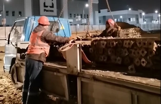 Поставка телескопических стоек клиенту на объект Поставка телескопических стоек клиенту на объект